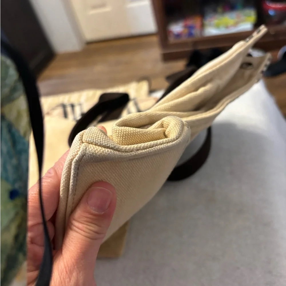 Burberry blue label Tote Bag with Signature Design with COA dust bag - Picture 9 of 17